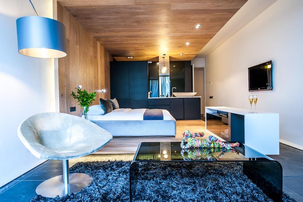 Pod Camps Bay By The Oyster Collection Hotel Cape Town Exterior photo