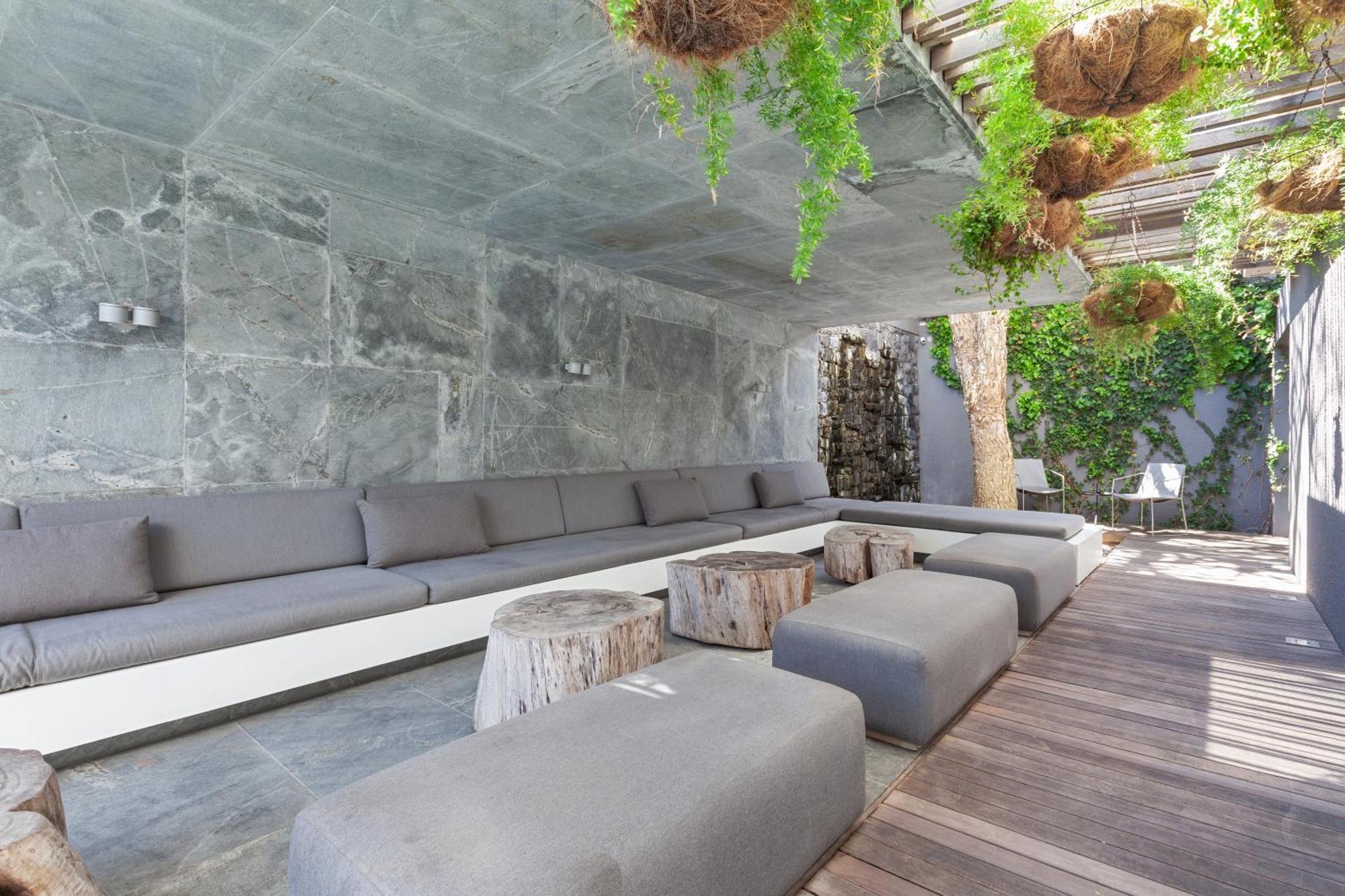 Pod Camps Bay By The Oyster Collection Hotel Cape Town Exterior photo